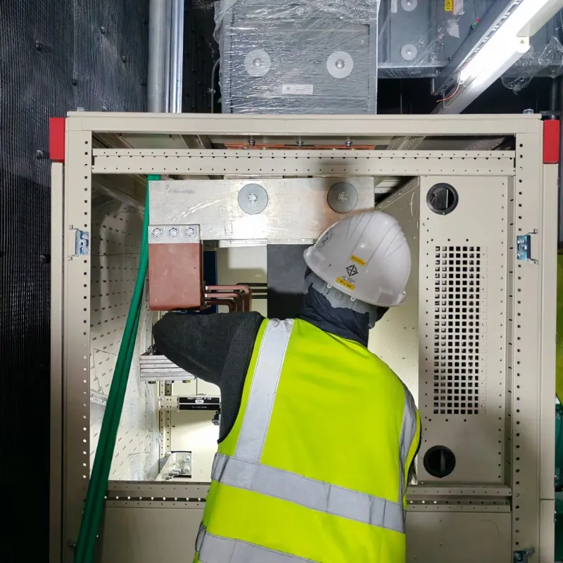 NEXT 01: panel installation supervision
